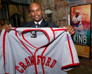 Descendants of Negro League stars celebrate long-awaited MLB stat shift