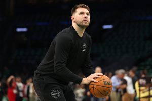 Luka Dončić questionable for Game 2 of NBA Finals between Mavericks-Celtics