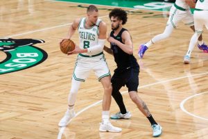Celtics’ Kristaps Porziņģis tears tendon in leg, Game 3 status unclear