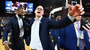 Dan Hurley, UConn agree to new six-year,  million contract as Huskies chase third straight NCAA title