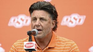 Oklahoma State’s Mike Gundy clarifies controversial defense of RB Ollie Gordon II’s DUI arrest